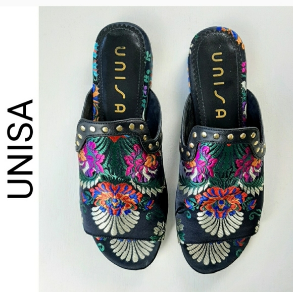 Unisa Shoes - EUC Unisa Brocade Mules sz 8.5